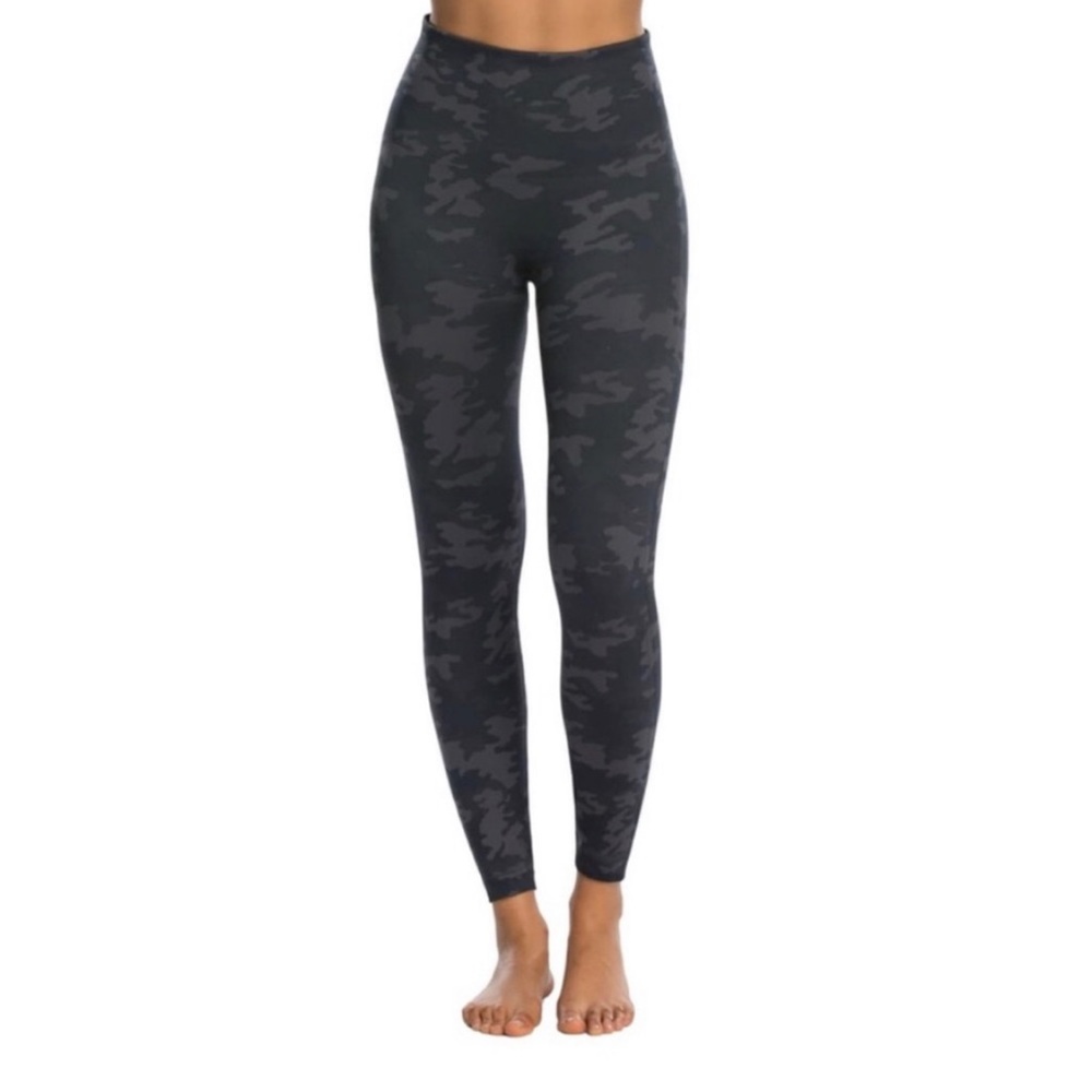 Spanx Seamless Camo Leggings - Picture 3 of 6